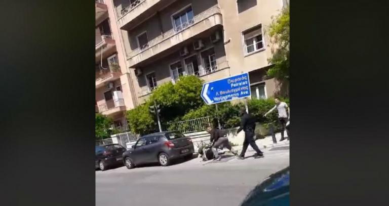 Καταγγελία για ξυλοδαρμό μοτοσυκλετιστή από αστυνομικούς