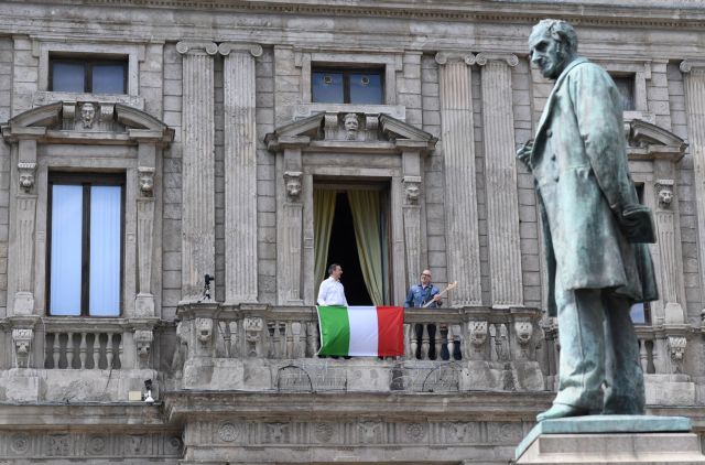 Κοροναϊός: Σταθερά τα κρούσματα στην Ιταλία – Μειώθηκε ο αριθμός των νεκρών