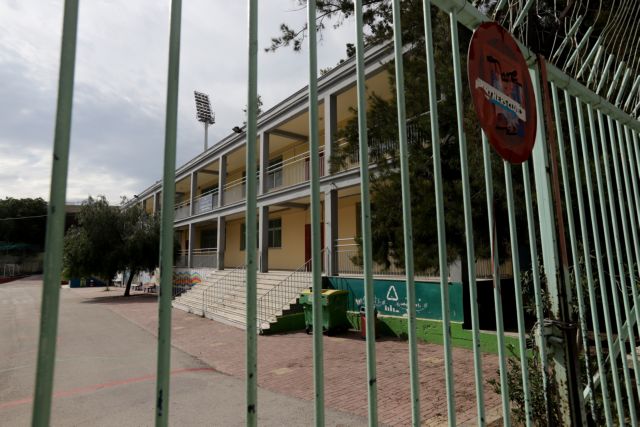 Τσιόδρας: Γιατί αποφασίστηκε να ανοίξουν τα σχολεία