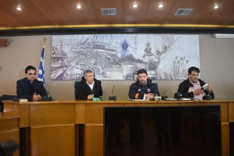 Κοροναϊός : Σε εξέλιξη η έκτακτη σύσκεψη στη Λάρισα υπό τους Χαρδαλιά και Τσιόδρα