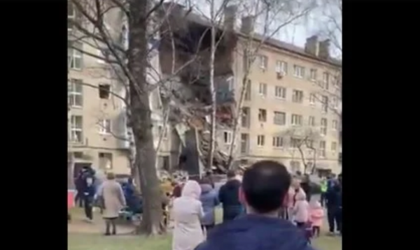 Έκρηξη σε πολυκατοικία στη Μόσχα – Ένας νεκρός