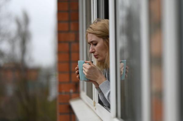 Κοροναϊός : Μπορούν να μας προστατεύσουν τα ζεστά ροφήματα;