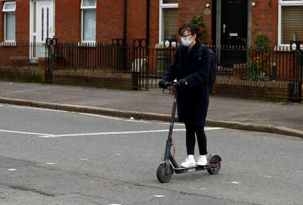 Κοροναϊός : Οι φοιτητές σε όλον τον κόσμο βλέπουν τα όνειρά τους να γκρεμίζονται