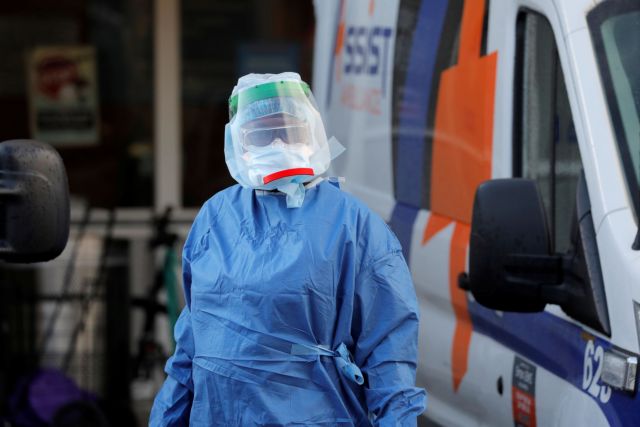 Κοροναϊός : «Καλπάζει» ο ιός στις ΗΠΑ - Σχεδόν 25.000 οι νεκροί