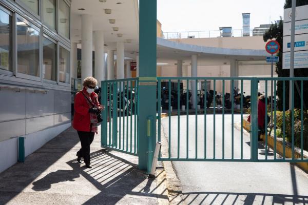 Κοροναϊός: Aκόμα τέσσερις νεκροί σε λίγες ώρες – 67 τα θύματα στην Ελλάδα