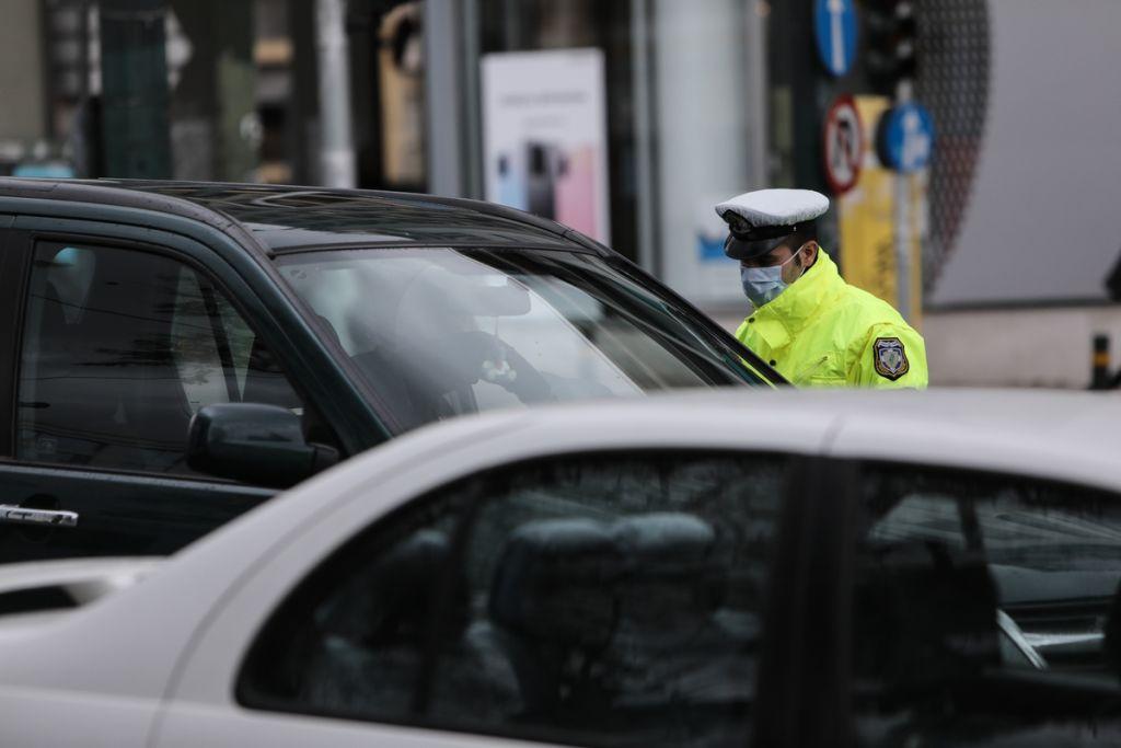 Απαγόρευση κυκλοφορίας : Περισσότερες από 760 παραβάσεις μέσα σε έξι ώρες