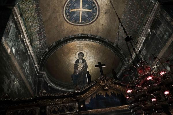 Δήμαρχος Κέρκυρας : Ζητώ συγγνώμη. Πήγα για λίγο στο ναό, δεν έμεινα στη Θεία Λειτουργία