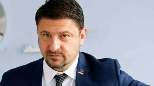 Πέρσι κλαρίνα το Πάσχα, φέτος «κλαρίνο» στον Χαρδαλιά