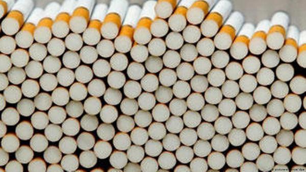 Κοροναϊός: Ειδικοί της υγείας συνιστούν στις καπνοβιομηχανίες να σταματήσουν την πώληση προϊόντων καπνού