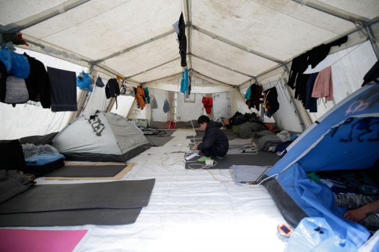 Μόρια : Άμεση λήψη μέτρων κατά του κοροναϊού ζητάει ο Ιατρικός Σύλλογος