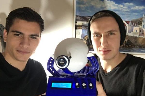 Φοιτητές στην Κρήτη έφτιαξαν αναπνευστήρα στο σπίτι τους