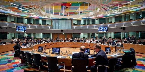 Eurogroup : Έντονες πιέσεις στην Ολλανδία για να αποσύρει το βέτο στο πακέτο διάσωσης