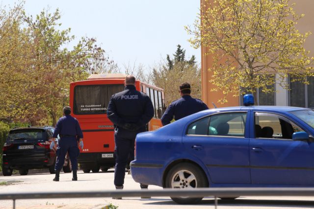 Κοροναϊός : Σε Κέντρο Αποκατάστασης μεταφέρθηκαν 16 ασθενείς από τη Λάρισα