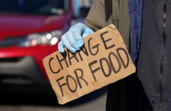 Bloomberg : Η μεγαλύτερη έκρηξη ανεργίας από τη Μεγάλη Ύφεση του 1929