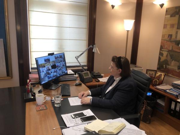Τηλεδιάσκεψη των υπουργών Πολιτισμού της ΕΕ – Παραπάνω κονδύλια ζήτησε η Μενδώνη