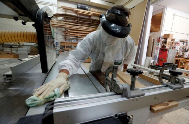 Κοροναϊός : Η Ιταλία θρηνεί 26.977 ανθρώπους, μειώνεται ο ρυθμός μετάδοσης