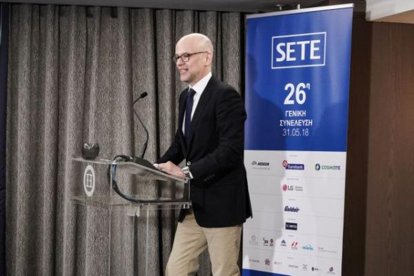 ΣΕΤΕ : Μείωση του ΦΠΑ στο σύνολο του τουρισμού