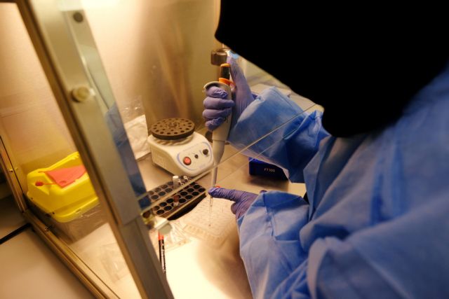 Ερευνα: Ο ήλιος, η υγρασία και η ζέστη αποδυναμώνουν τον κοροναϊό