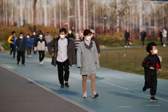 Ο κώδικας συμπεριφοράς της Σεούλ για τη μετα-κοροναϊό καθημερινότητα