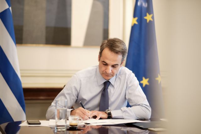 Πώς πήρε ο πρωθυπουργός την απόφαση για άρση των μέτρων – Το παρασκήνιο με τα σχολεία