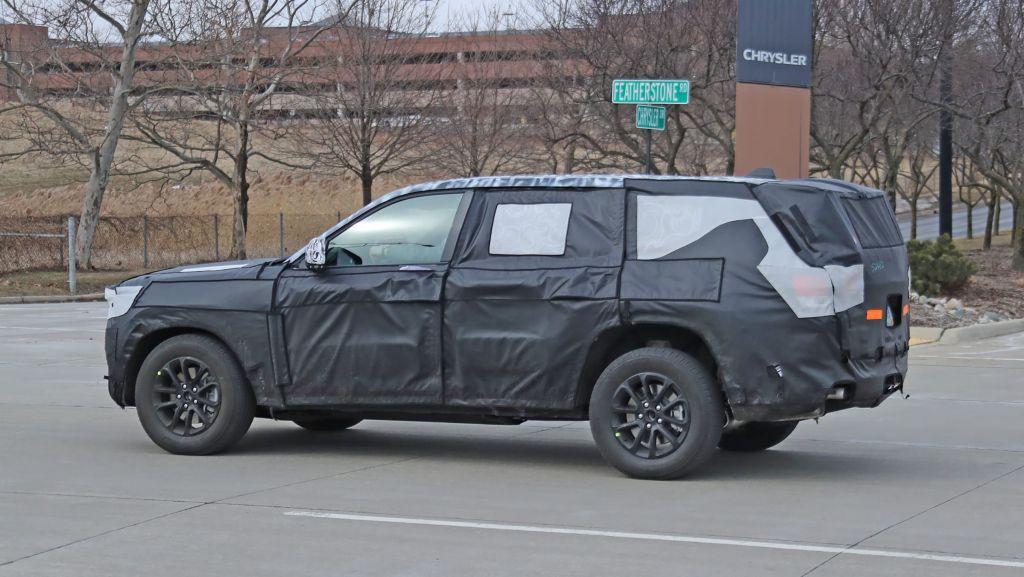 Jeep Grand Wagoneer:  Το μέγεθος μετράει