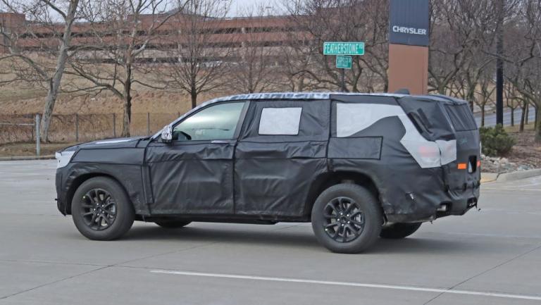 Jeep Grand Wagoneer:  Το μέγεθος μετράει