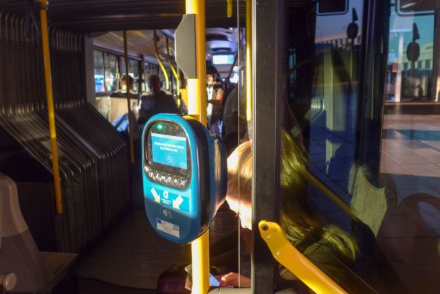 Κοροναϊός : Πού φοβούνται οι Έλληνες ότι θα κολλήσουν τον ιό