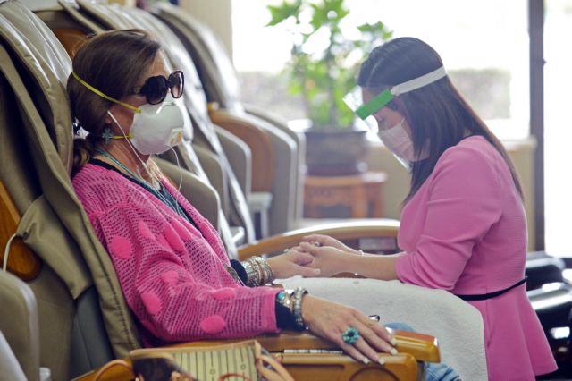 Τέλος οι καφέδες και τα περιοδικά στα κέντρα αισθητικής – 4 πρωτοφανή μέτρα προστασίας