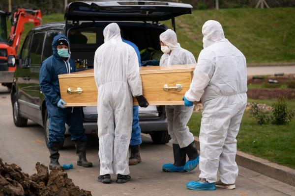 Κοροναϊός – Βρετανία : «Στερνό αντίο» στο 13χρονο που πέθανε από τον ιό – Χωρίς την οικογένειά του η κηδεία