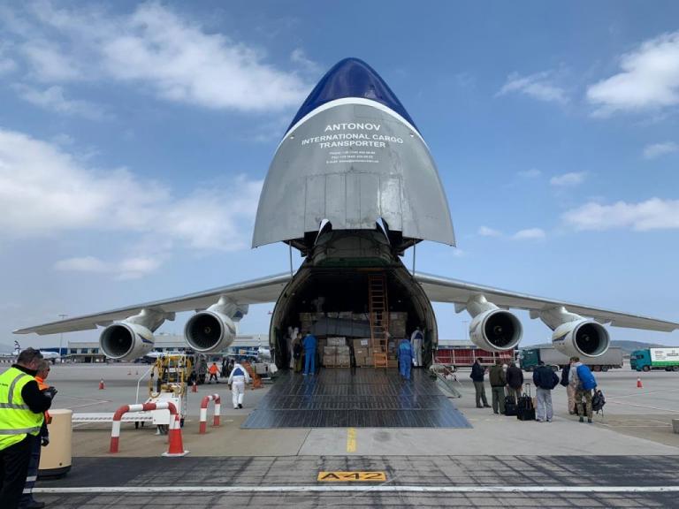 Κοροναϊός : 80 τόννοι υγειονομικού υλικού από την Κίνα