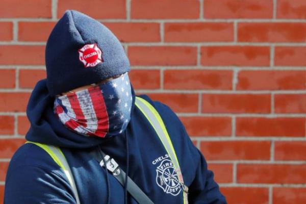 Κοροναϊός : Ένας στους τρεις Αμερικάνους πιστεύουν σε αυτή τη θεωρία συνωμοσίας