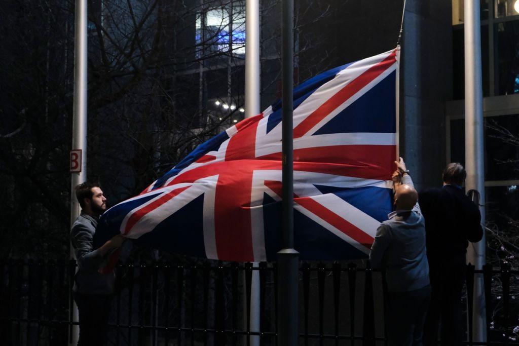 Politico: Η Βρετανία θα απέρριπτε αίτημα της ΕΕ για παράταση στο Brexit