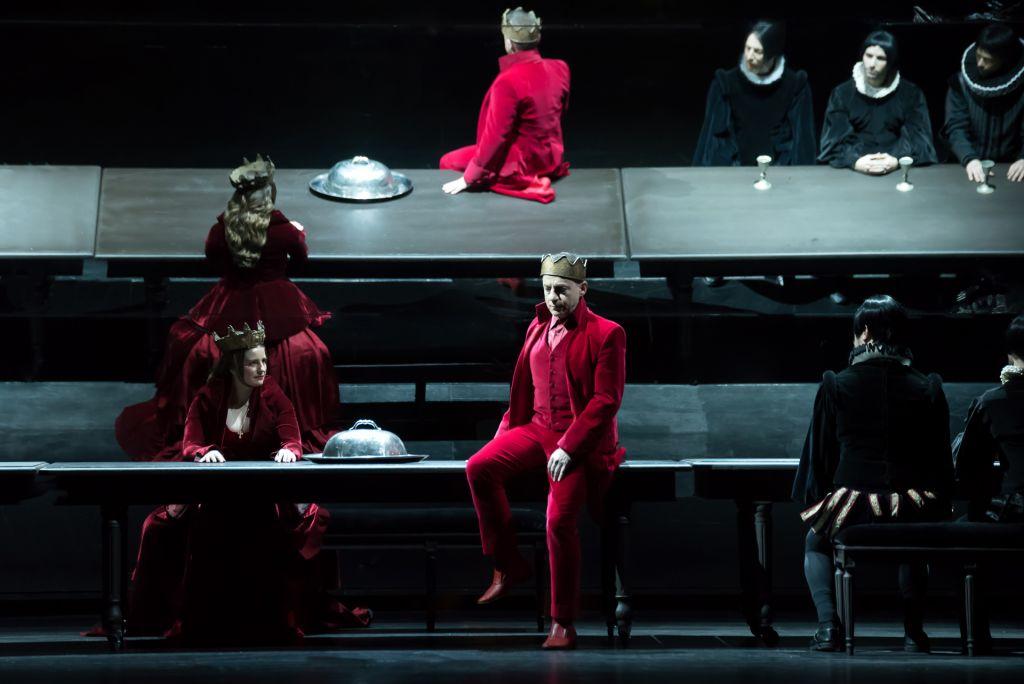 Δημοτικό Θέατρο Πειραιά: Εντυπωσιακή ανταπόκριση στην οn line πρεμιέρα της παράστασης Μακμπέθ