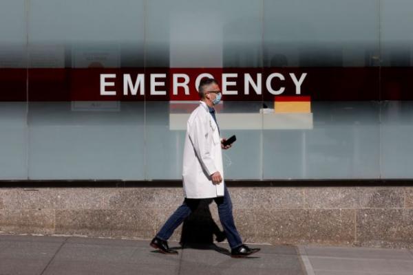 Κοροναϊός : Νοσοκομεία στις ΗΠΑ απειλούν με απόλυση όσους μιλούν για τις τραγικές συνθήκες