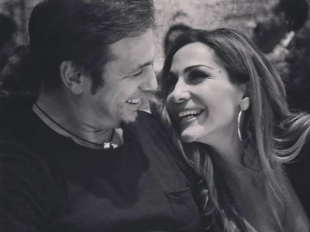 Ντέμης Νικολαΐδης: Πως έκανε πρόταση γάμου στην Δέσποινα Βανδή;