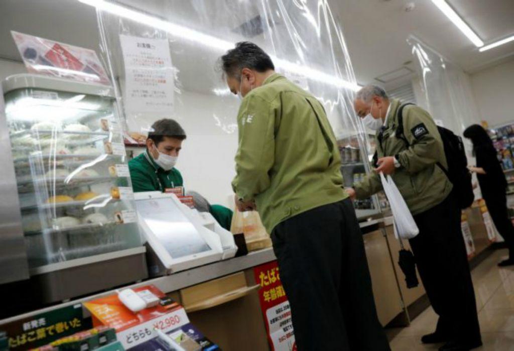 Ιαπωνία : Τις 400.000 θα φτάσουν οι νεκροί χωρίς τη λήψη μέτρων, εκτιμά το Υπουργείο Υγείας