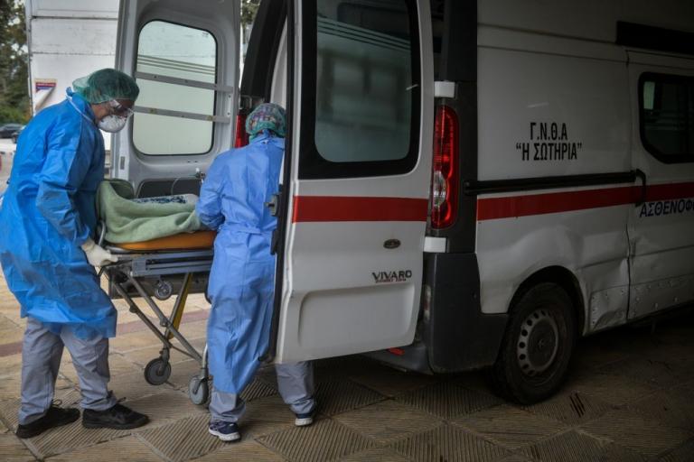 Γιατί η Ελλάδα κερδίζει τη μάχη κατά του κοροναϊού – Τα στοιχεία που δίνουν ελπίδες