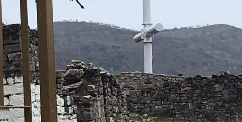 Ωμή αλβανική πρόκληση εν μέσω κοροναϊού για την τοποθέτηση σταυρού στη Χειμάρρα
