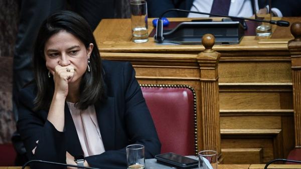 Κεραμέως για τα σχολεία: Ας είμαστε προετοιμασμένοι να μην ανοίξουν μετά το Πάσχα