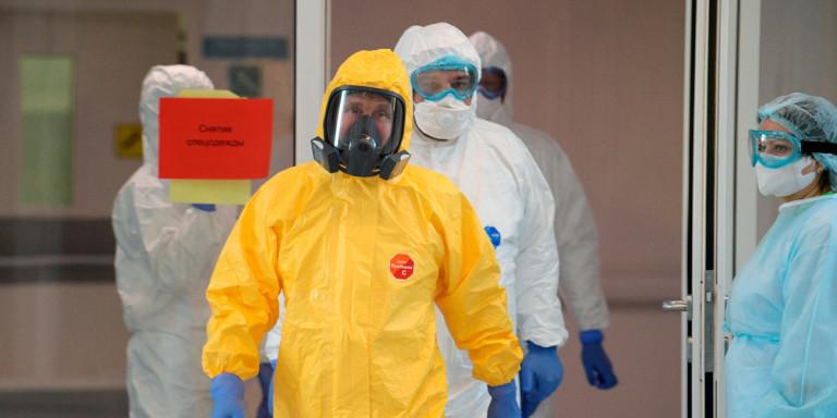 Κοροναϊός – Ρωσία : Πάνω από το 40% των κρουσμάτων σε 24 ώρες είναι 18-45 ετών