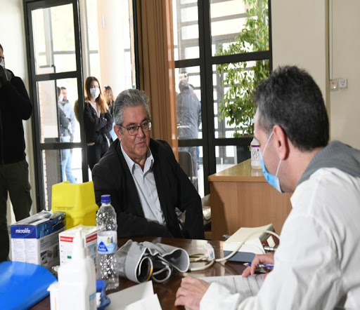 Κοροναϊός – Κουτσούμπας : Να δώσουμε όλοι αίμα, να σώσουμε συνανθρώπους μας