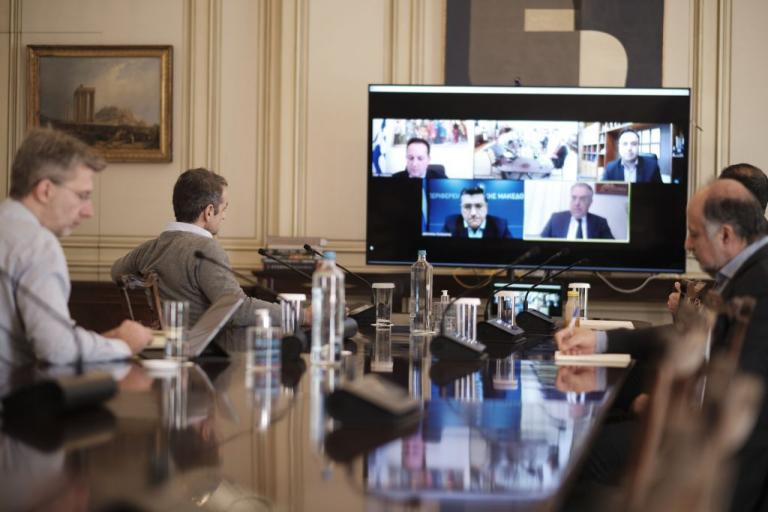 Κοροναϊός – Μητσοτάκης : Στηρίζουμε το «Βοήθεια στο Σπίτι» για να «Μένουμε Σπίτι»