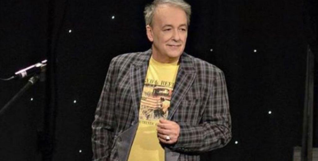 Ανδρέας Μικρούτσικος: Σπάνια φωτογραφία με τον γιο του