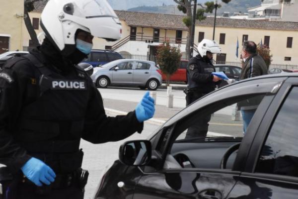 Κοροναϊός : Συνεχίζονται οι έλεγχοι για την τήρηση των μέτρων αποφυγής και περιορισμού της νόσου