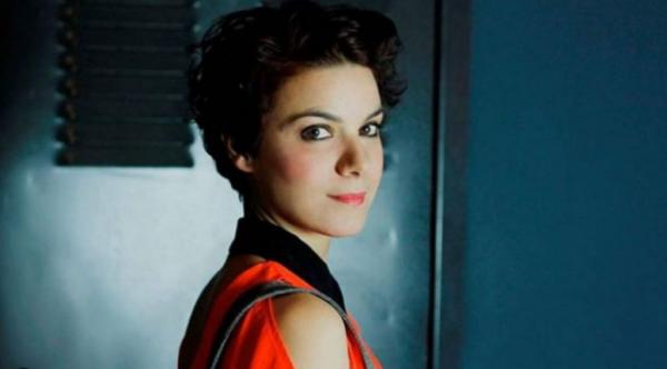 Ανδριάνα Μπάμπαλη: «Η τέχνη κοντεύει να γίνει σπορ πλουσίων»