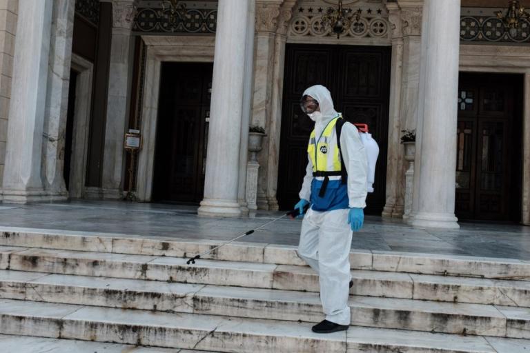 Μηνύματα από τη στάχτη