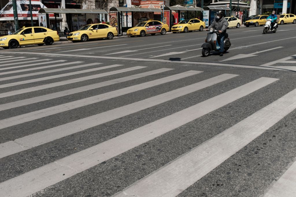 Απαγόρευση κυκλοφορίας : 1.773 παραβιάσεις σε μία ημέρα – Πού βρίσκονται οι πιο «απείθαρχοι»