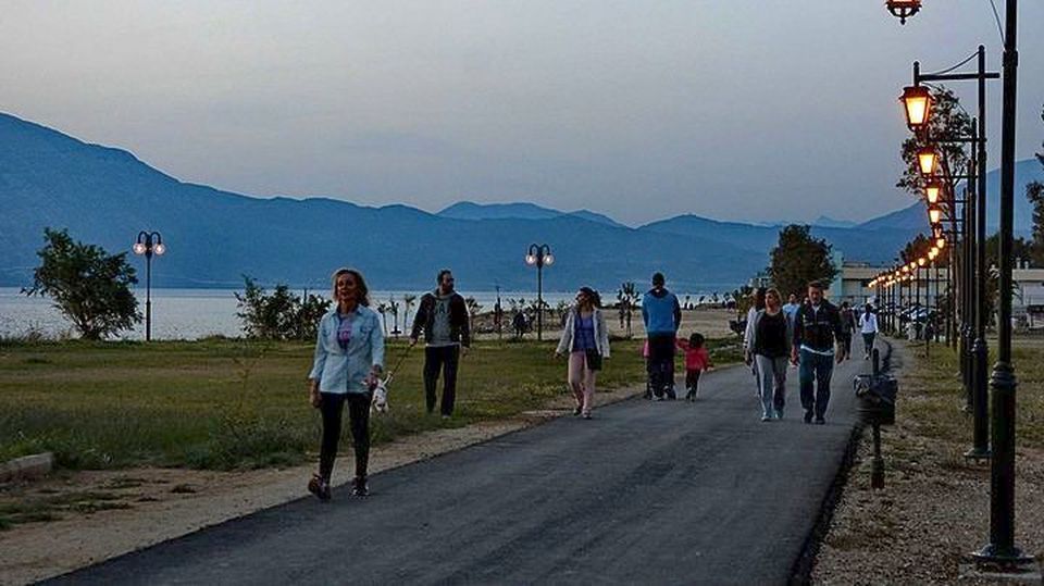 Πάτρα : Αποκλεισμό της παραλιακής οδού ζητάει ο δήμαρχος για την αποφυγή συνωστισμού