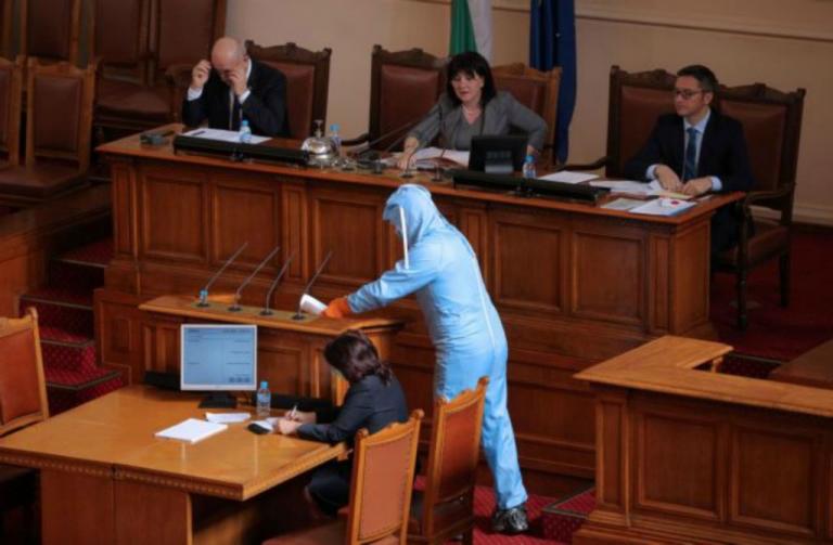 Κοροναϊός – Βουλγαρία : Βουλευτής βρέθηκε θετικός στον COVID-19