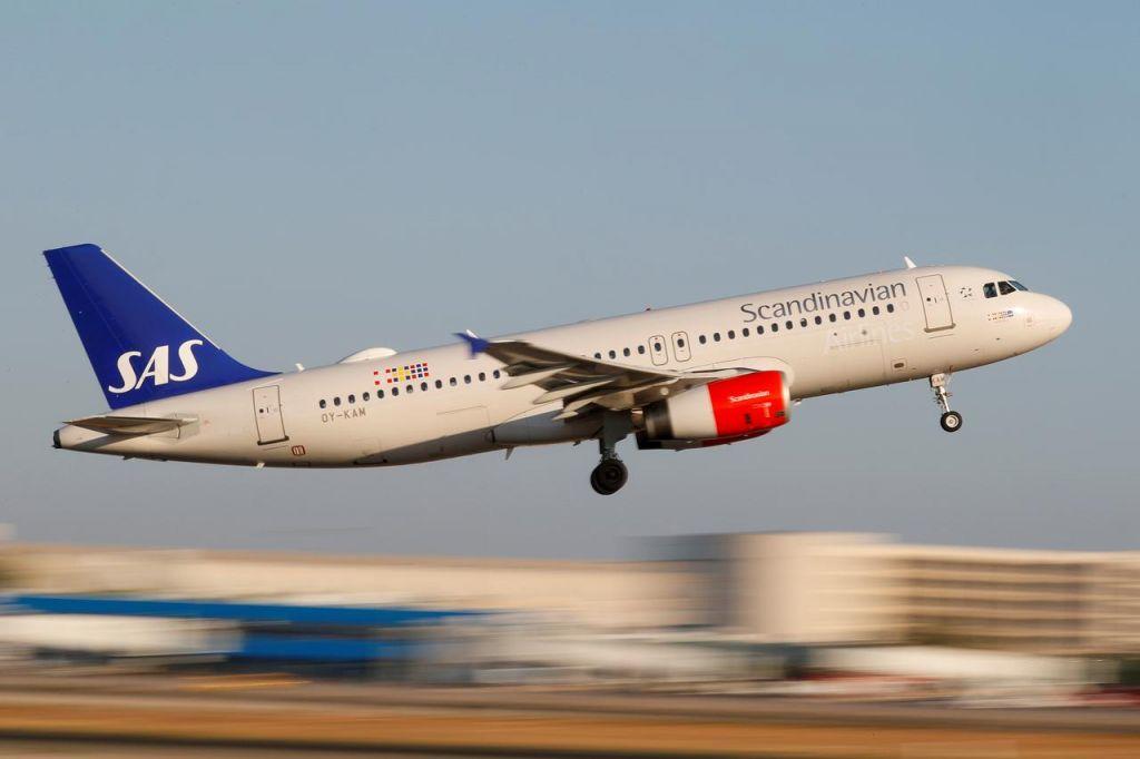 Σουηδία : Η αεροπορική εταιρεία SAS θα απολύσει έως και 5.000 υπαλλήλους της εξαιτίας της πανδημίας